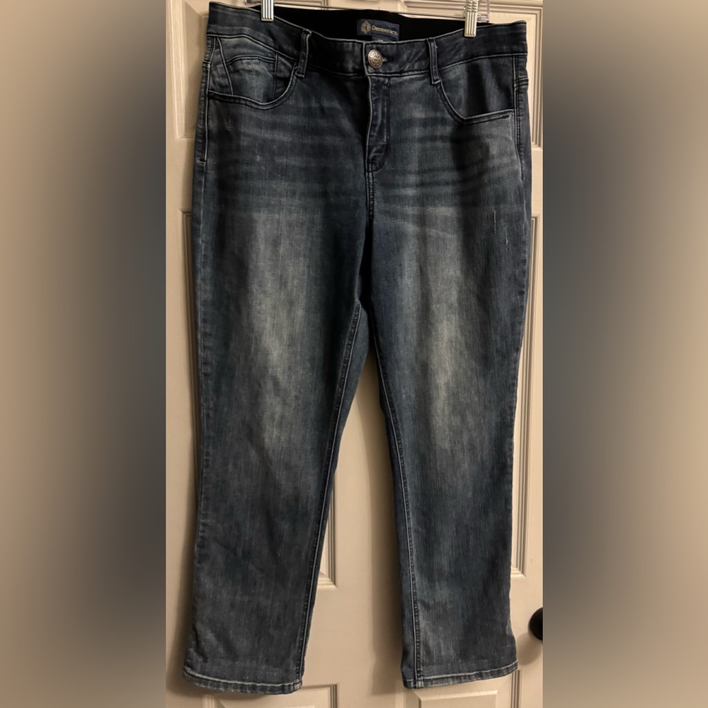 Democracy Dark Wash distressed Women's Absolution Jeans 18W